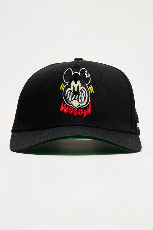 Wooow Snapback Hat