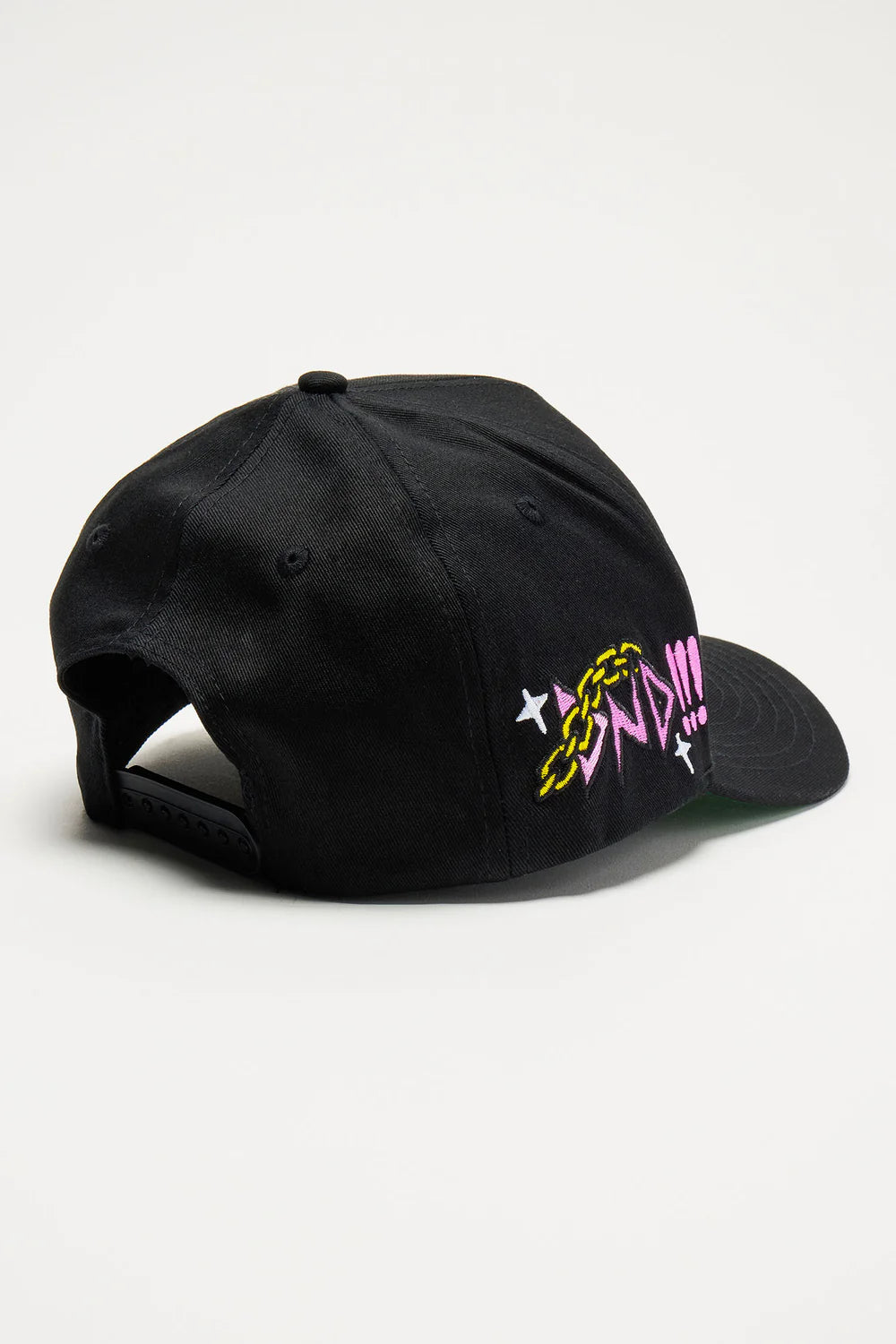Wooow Snapback Hat