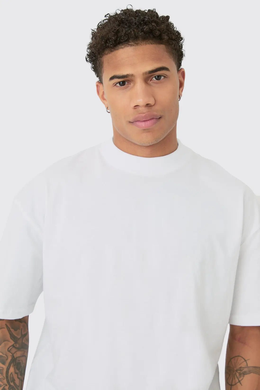 Oversized Over Seam Spider Back Graphic T-Shirt