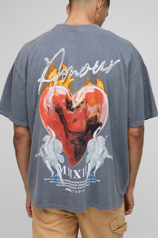 Oversized Extended Neck Amour Heart Washed Graphic T Shirt