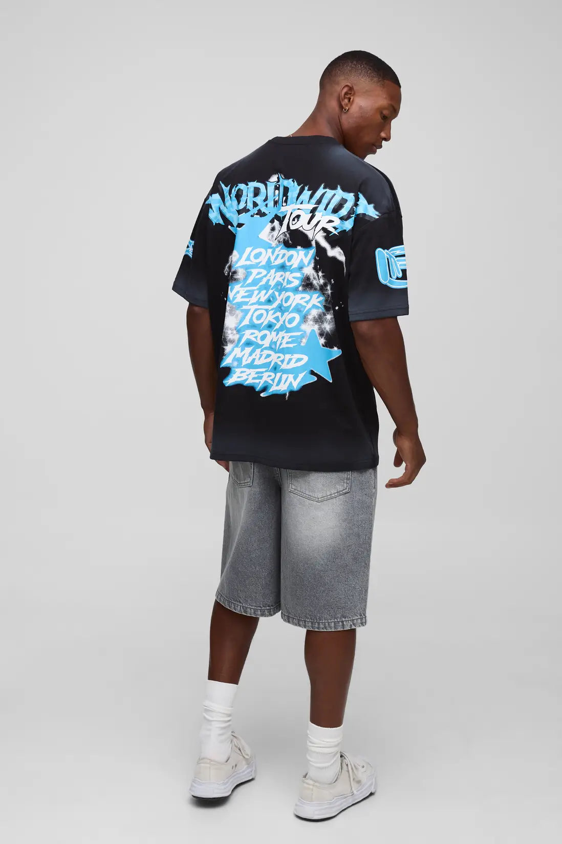 Oversized Large Scale Graffiti Graphic T-Shirt