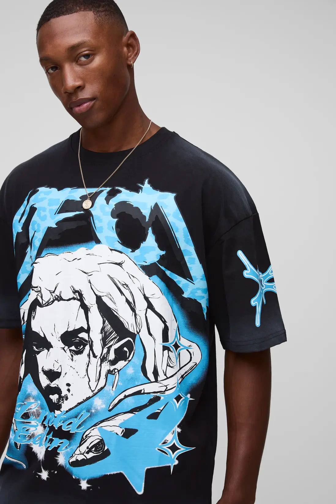 Oversized Large Scale Graffiti Graphic T-Shirt