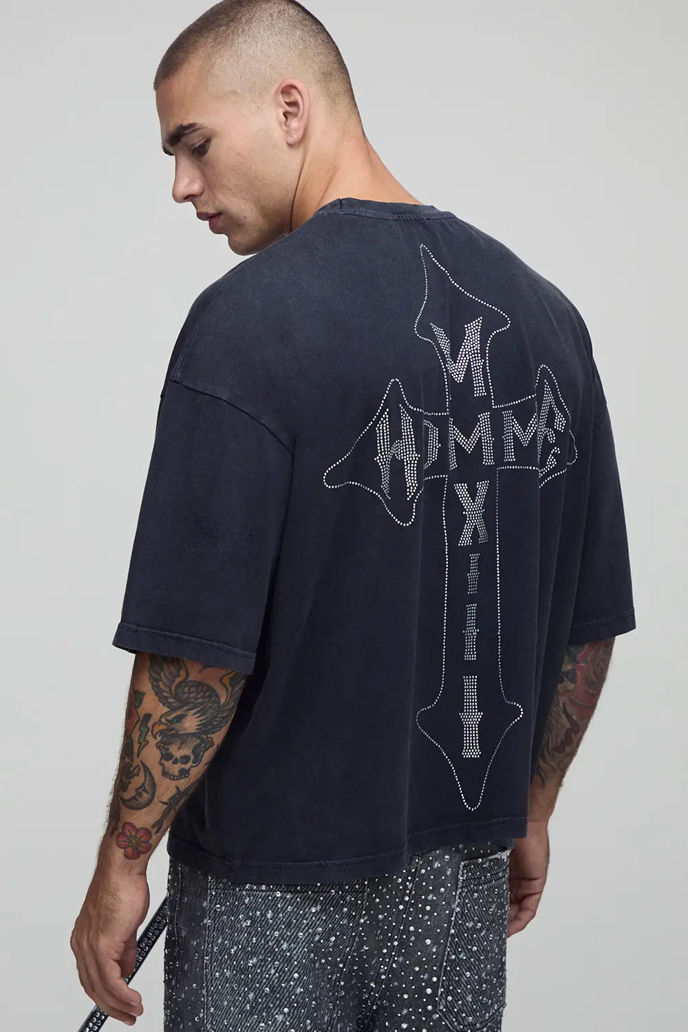 Oversized Cropped Boxy Washed Cross Homme Diamante T-Shirt