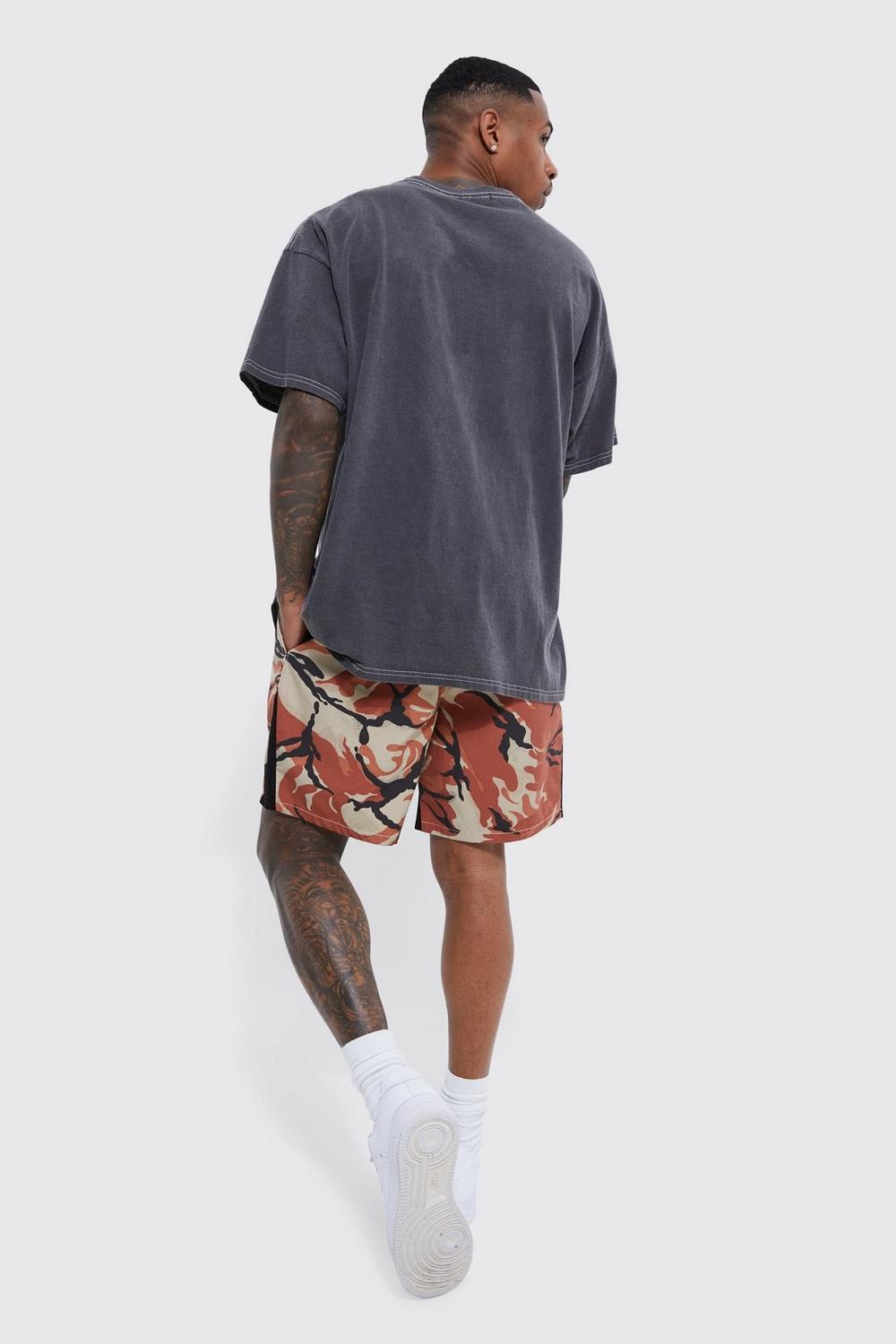 Fixed Waist Camo Fit Relaxed Short